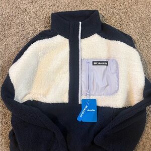 Columbia Navy and White Fleece Jacket